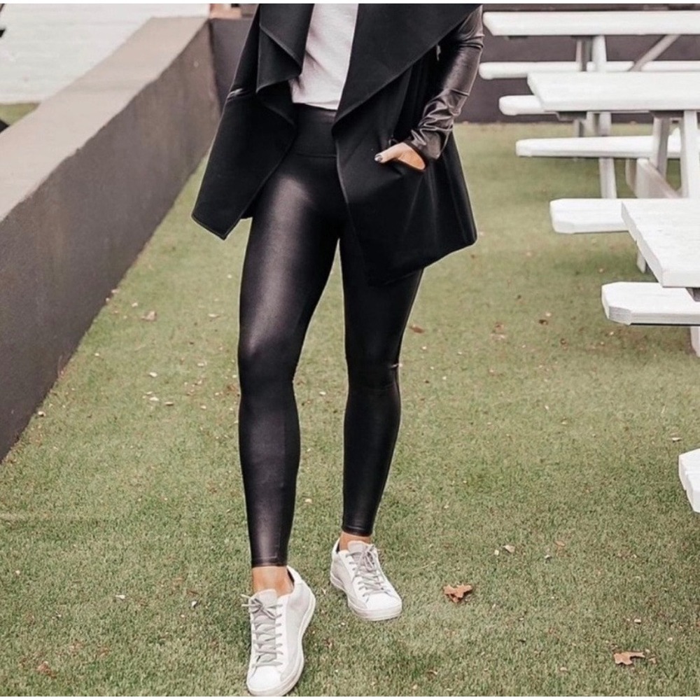 Spanx Faux Leather Leggings Black High Rise  Size 1X‎ 2437P